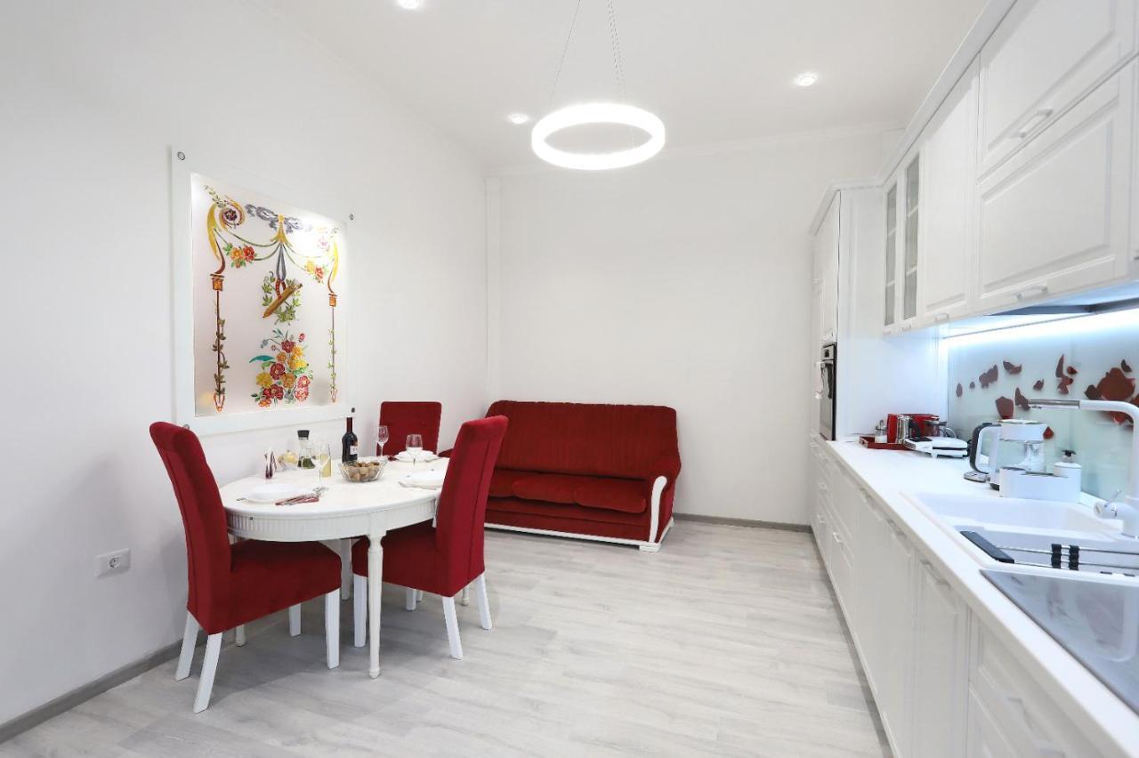 Central Luxury Apartments 오라데아 외부 사진