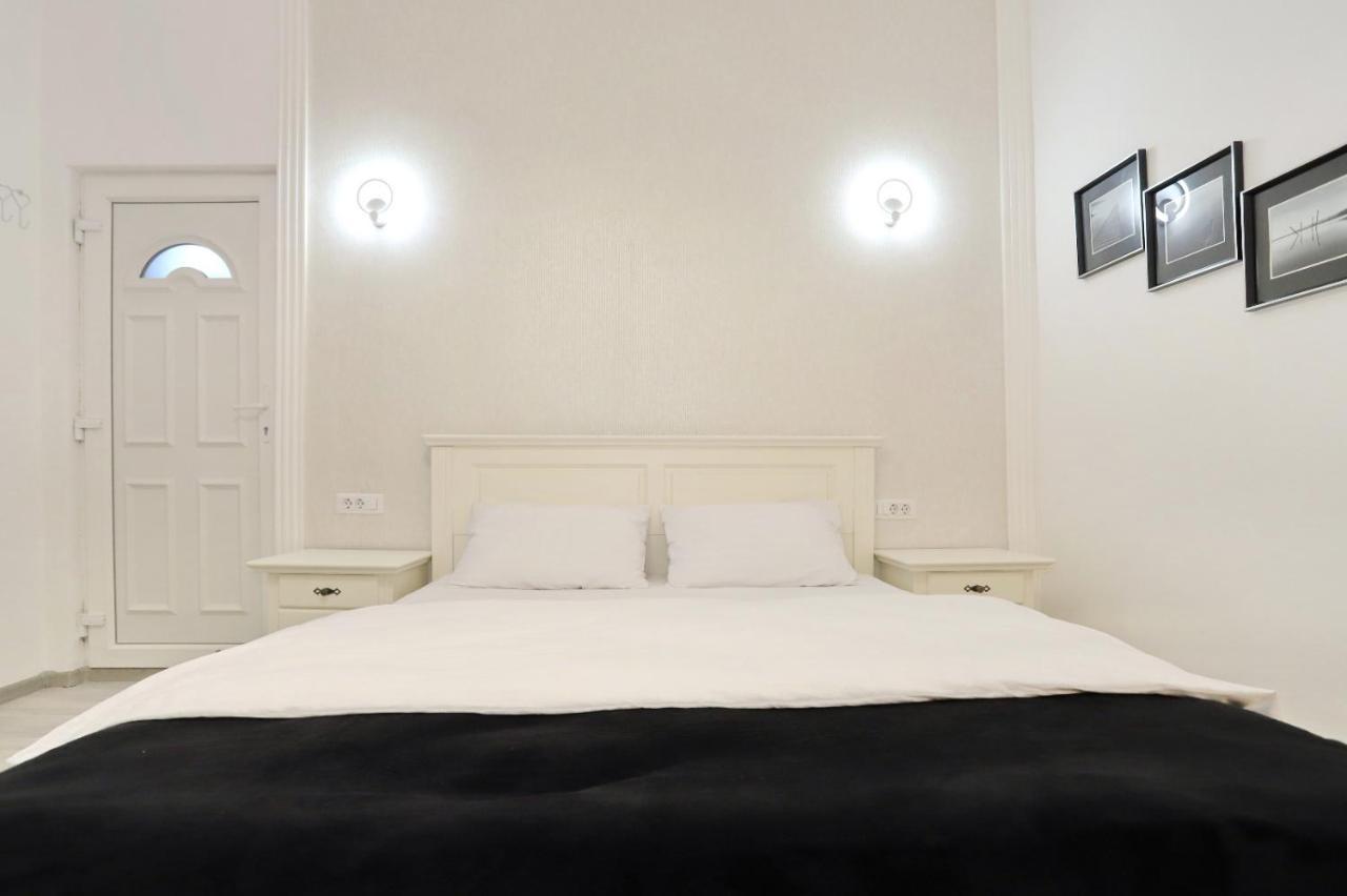Central Luxury Apartments 오라데아 외부 사진